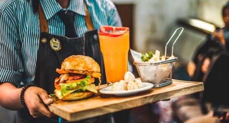 (Food Services) Customer Service Excellence for Food Services (Level 1)